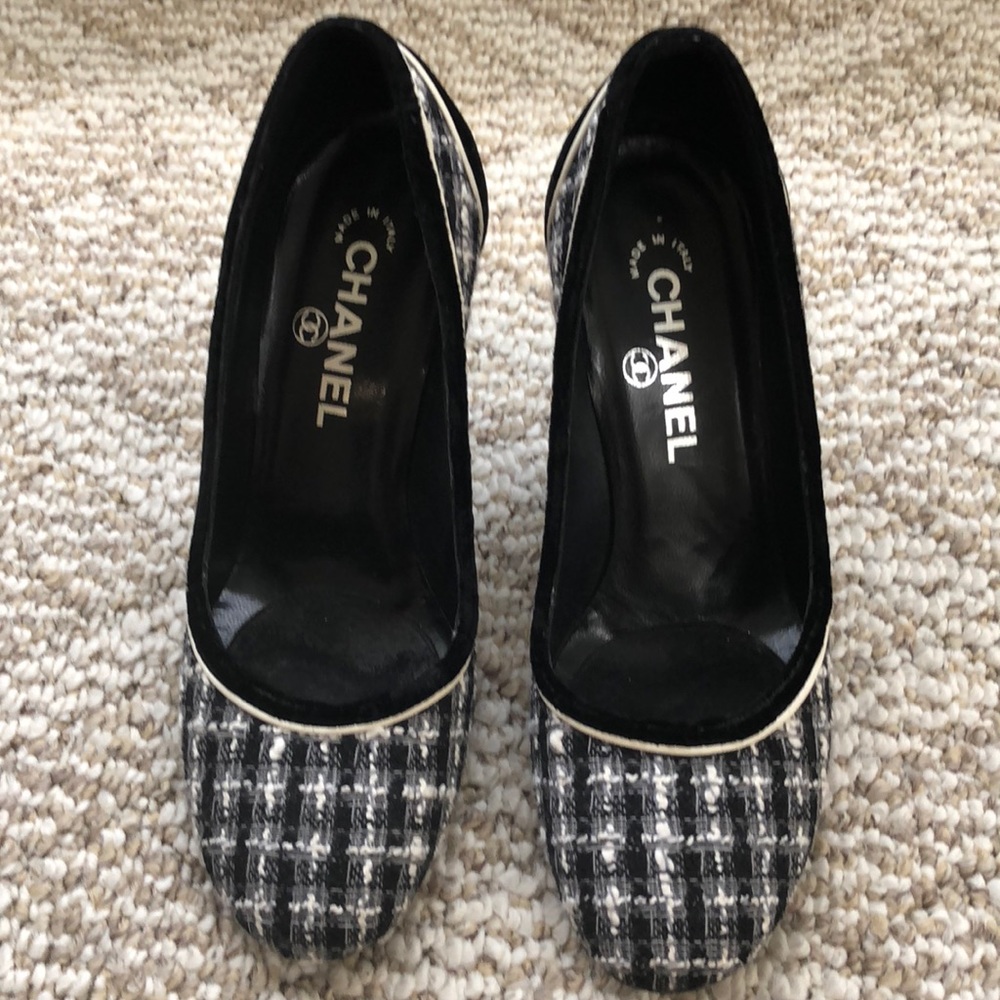 Authentic chanel